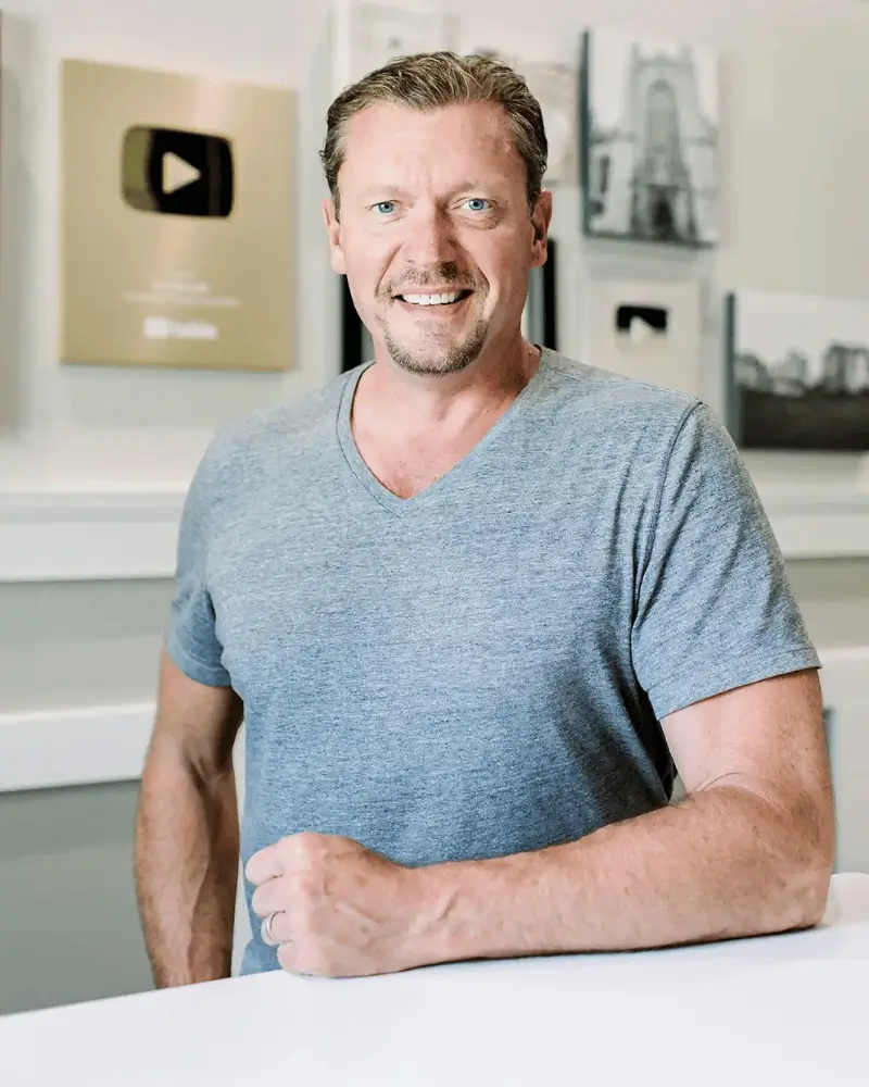 Coaches gathered around a table, sharing a whole-food meal